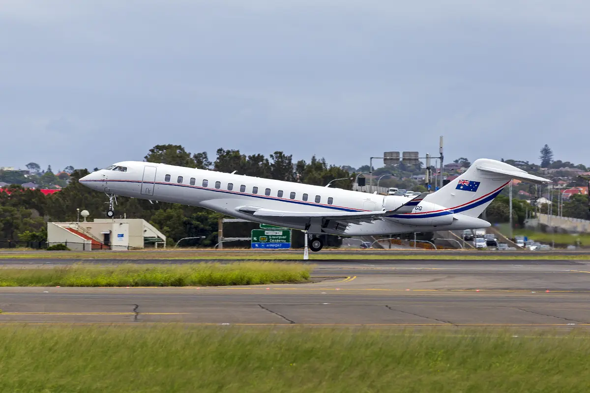 Bombardier Global 7500 private jet exterior