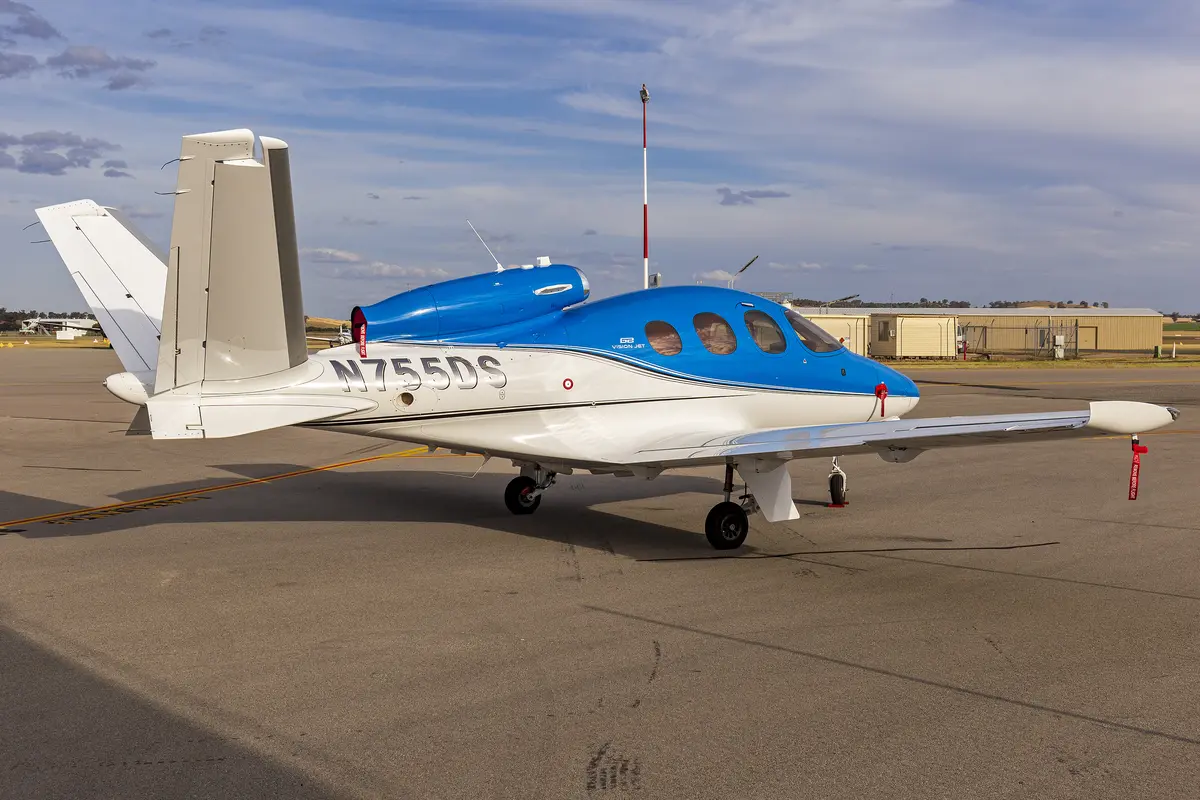 Vision Jet SF50 G2/G2+ private jet exterior